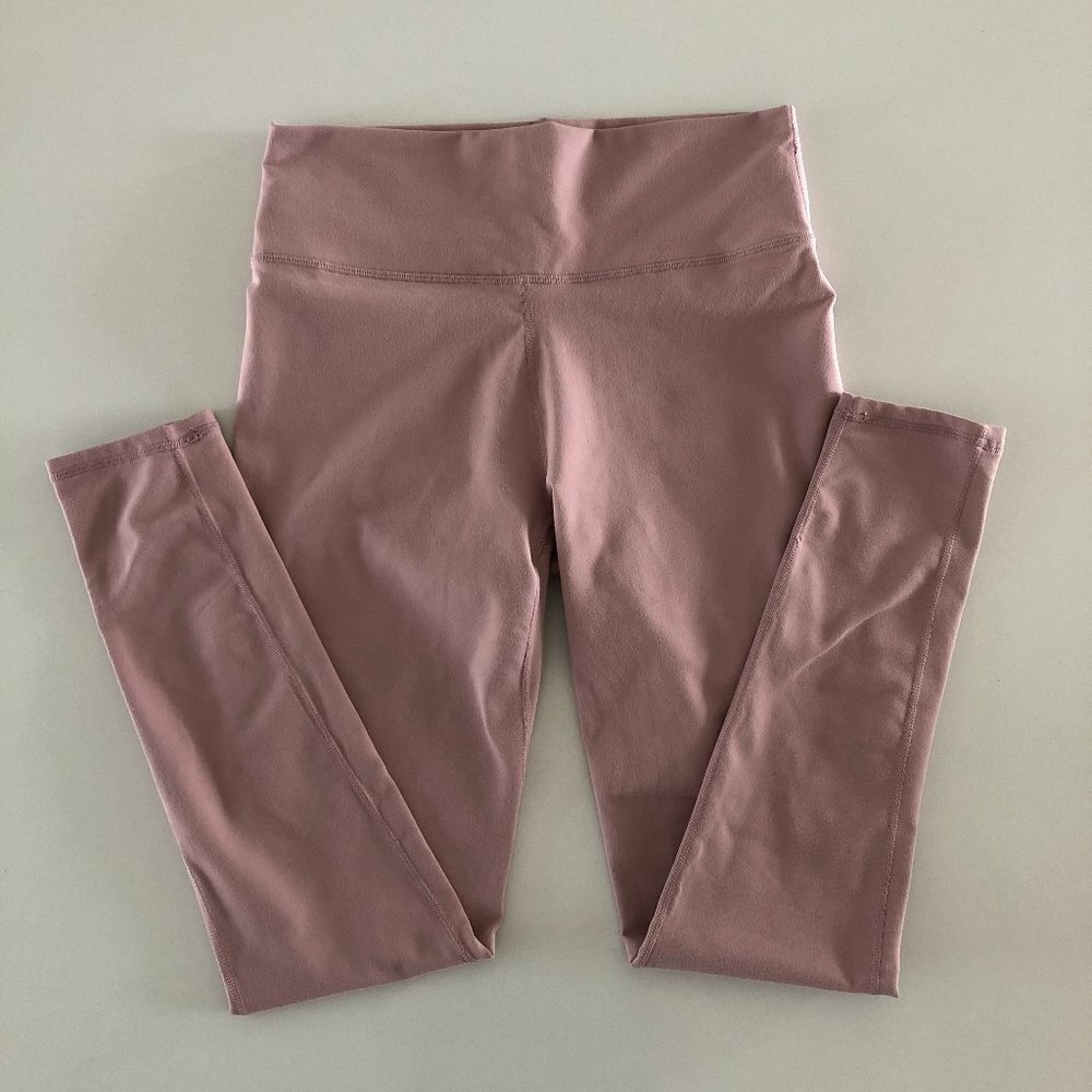 Fabletics Activewear Balletcore Yoga Leggings in Blush Pink Size S - no tags